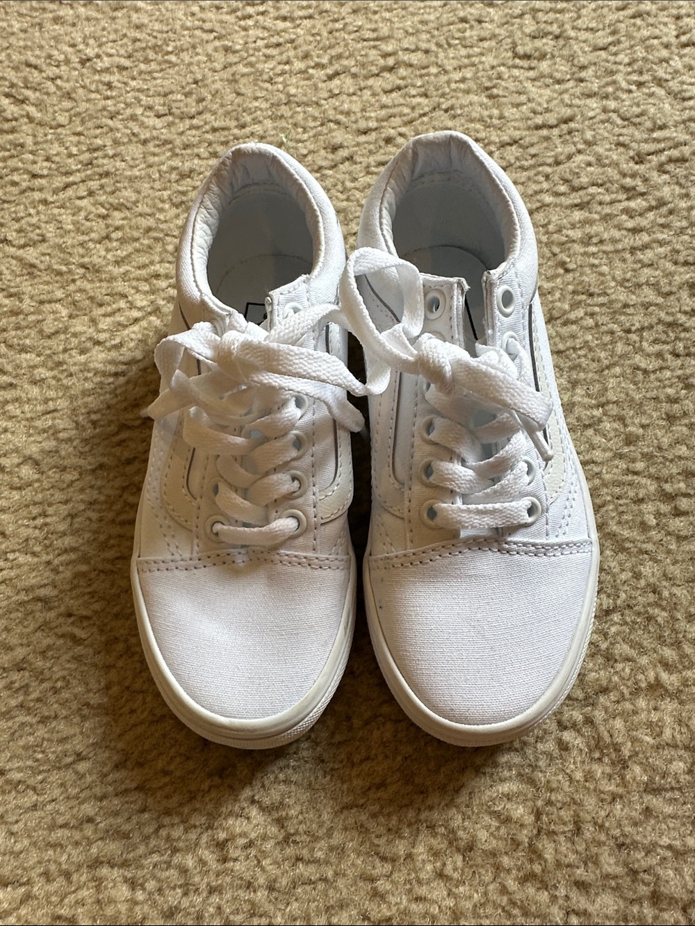Kids 12 Vans White Lace up Old Skool